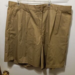 New Edwards front pleated shorts